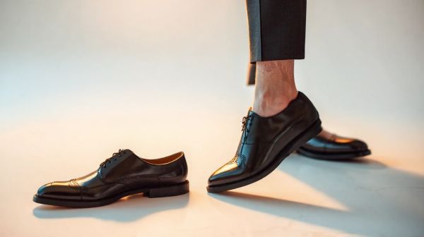 Essentiels mode : choisir des chaussures homme alliant confort et élégance